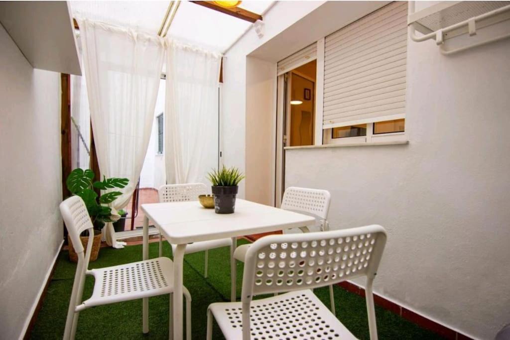 Sevilla Centro - Lagar Exterior foto